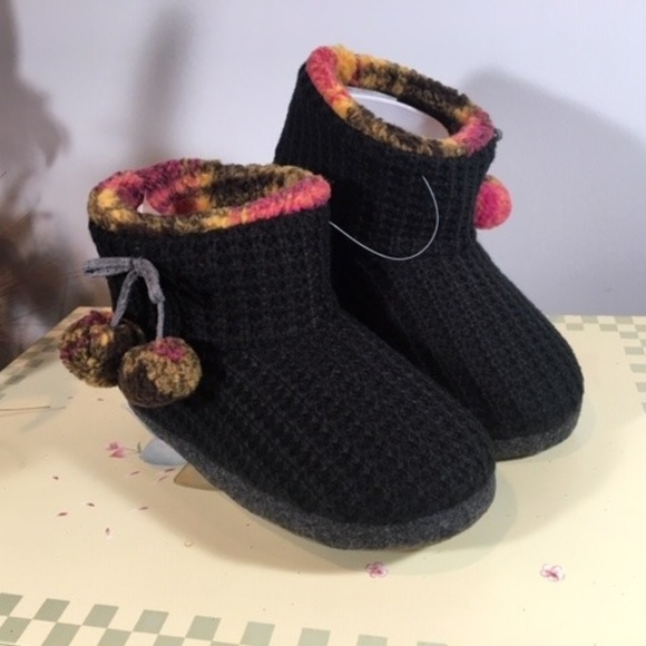 Cuddl Duds Shoes - Cuddl Duds Fleece Lined Ankle Bootie Slippers